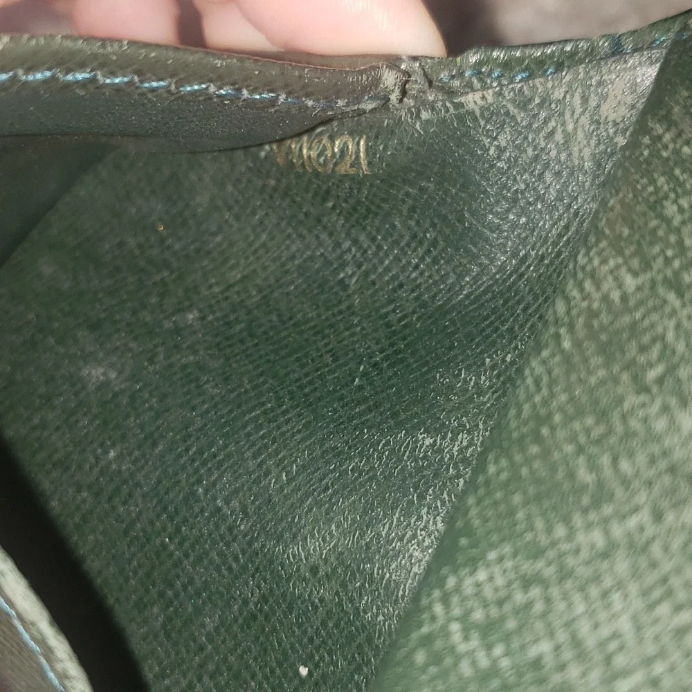 Louis Vuitton Green Taiga Bifold wallet Authentic With Wear